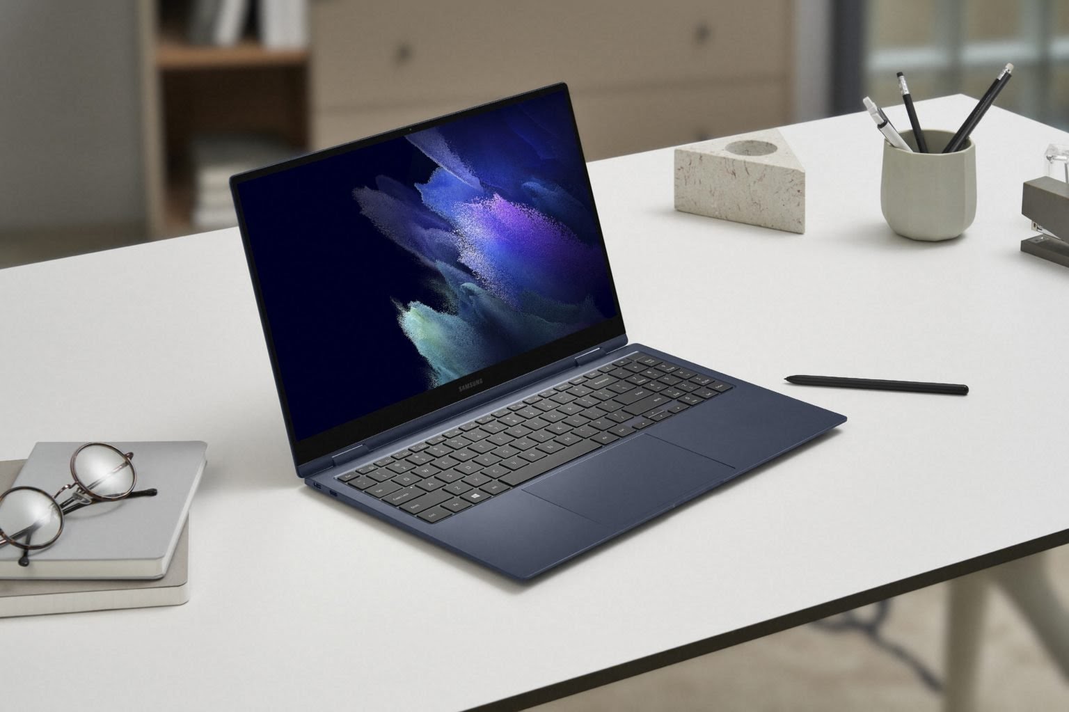 Galaxy Book Pro e Pro 360 chegam tela AMOLED e Intel de 11ª geração